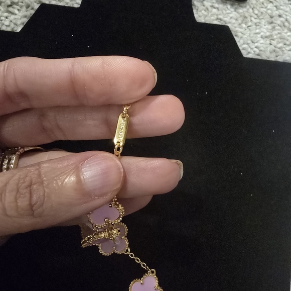 21kgp Dubai Jewelry - Elegant Pink and Gold Bracelet - Picture 5 of 7